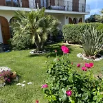 Bed & Breakfast Les Lauriers, D'hotes 3*