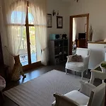 Les Lauriers, D'hotes Bed & Breakfast 3*