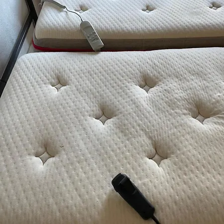 Frühstückspension Les Lauriers, D'hotes Siamanna