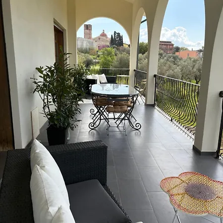 Bed & Breakfast Les Lauriers, D'hotes 3*