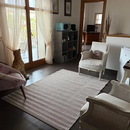 Bed & Breakfast Les Lauriers, D'hotes 3*