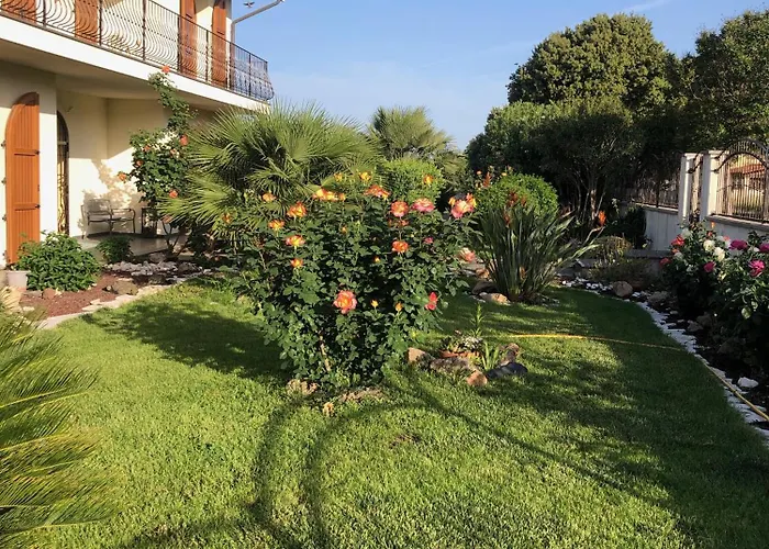 Les Lauriers, D'hotes Bed and breakfast 3*